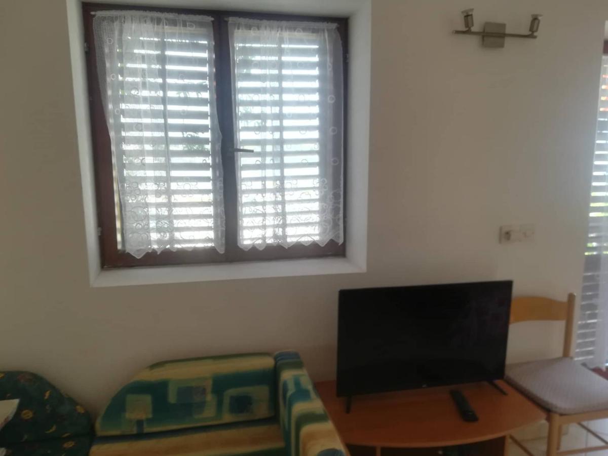 Apartments Martinac Sukosan Exterior photo